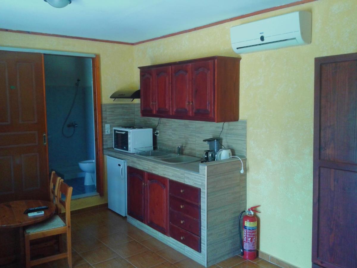 Sunrise Apartments 古卡斯特隆 外观 照片